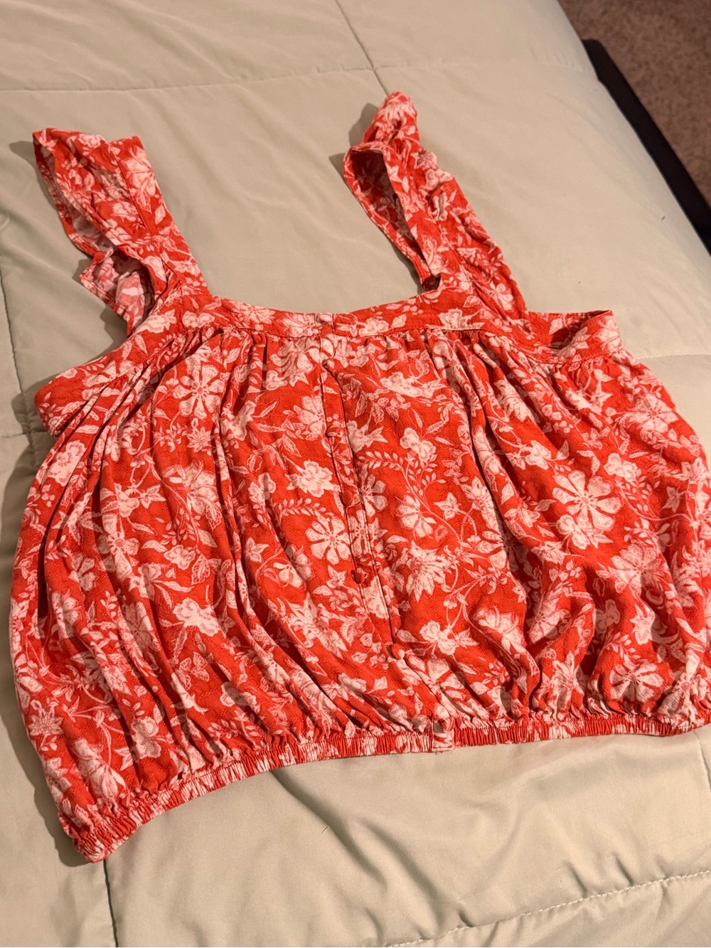 Melrose and Market Coral Floral Ruffled Strap Crop Top